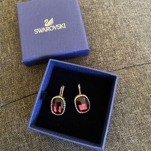 Swarovski crustal drop earrings